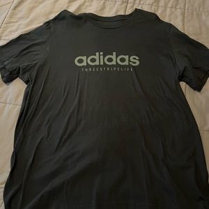 Men’s XXL Adidas T-shirt